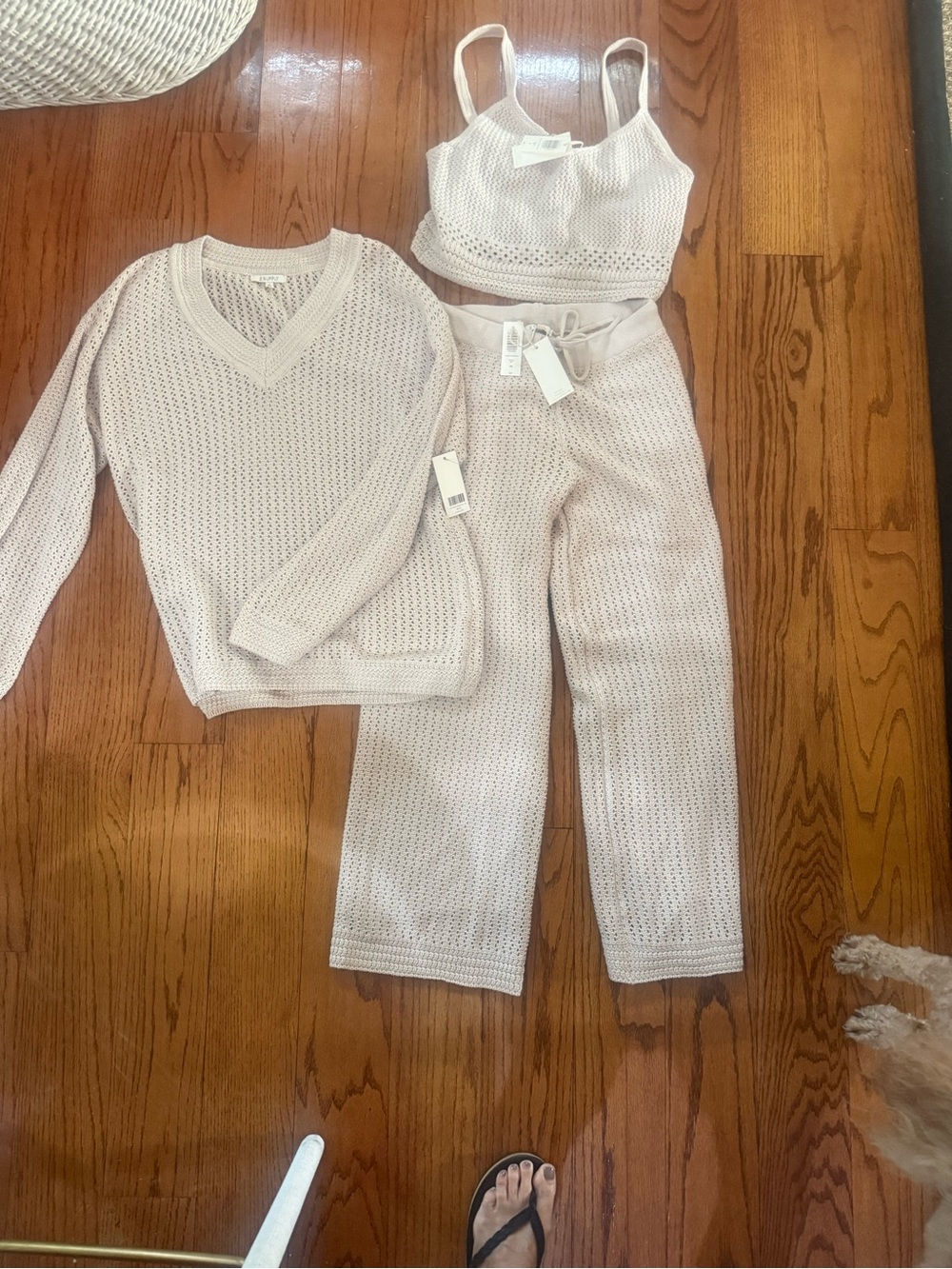 Z Supply Open-Knit V-Neck Sweater i - Picture 5 of 7